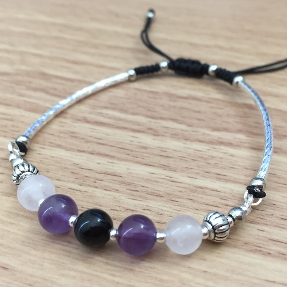 Rose Quartz, Amethyst & Onyx Shamballa Bracelet - Picture 4 of 4